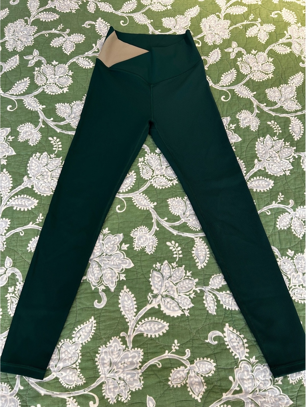 WILO The Label Women's High-Waisted Green Leggings XS
